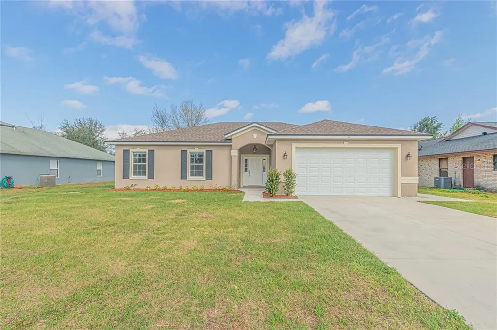932 Tulip Street Deltona FL 32725