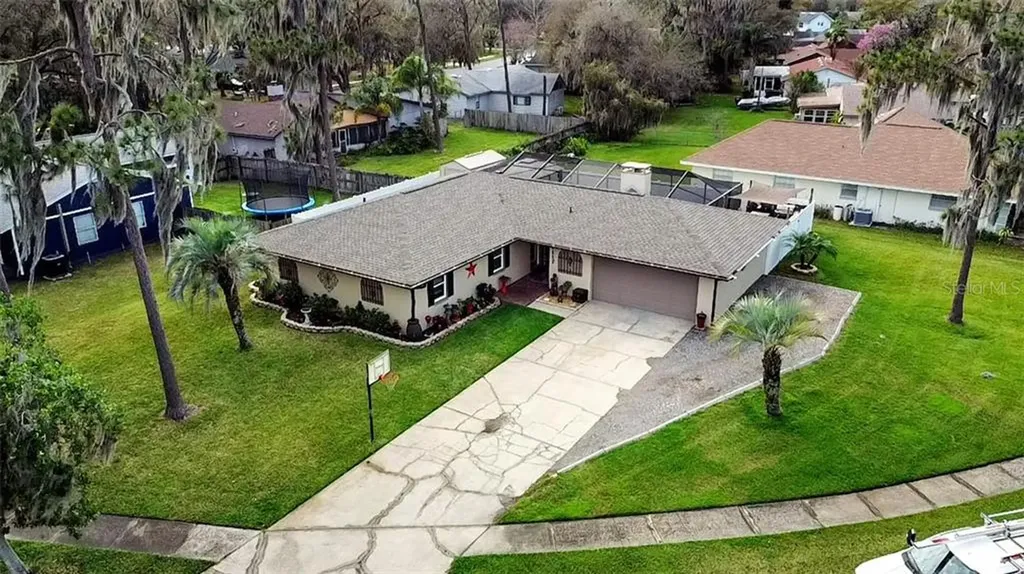 4117 Stonehenge Road Mulberry FL 33860