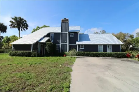 2147 SW 37th Avenue Okeechobee FL 34974