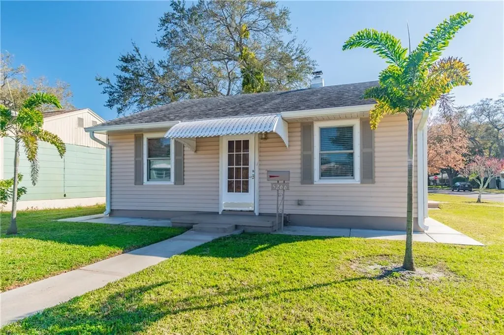 5266 9th Avenue N St Petersburg FL 33710