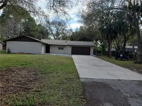 9508 W Cluster Avenue Tampa FL 33615