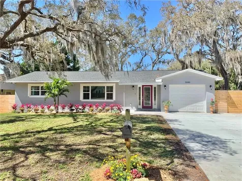 5080 Oaklawn Lane St Petersburg FL 33708