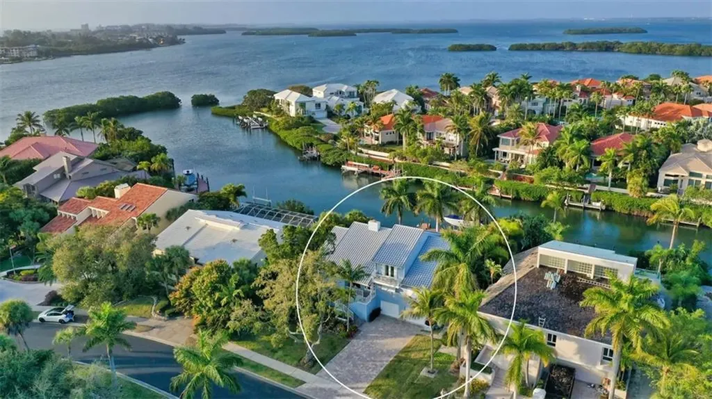 3571 Bayou Circle Longboat Key FL 34228