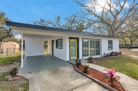 7701 Coral Vine Lane Tampa FL 33619