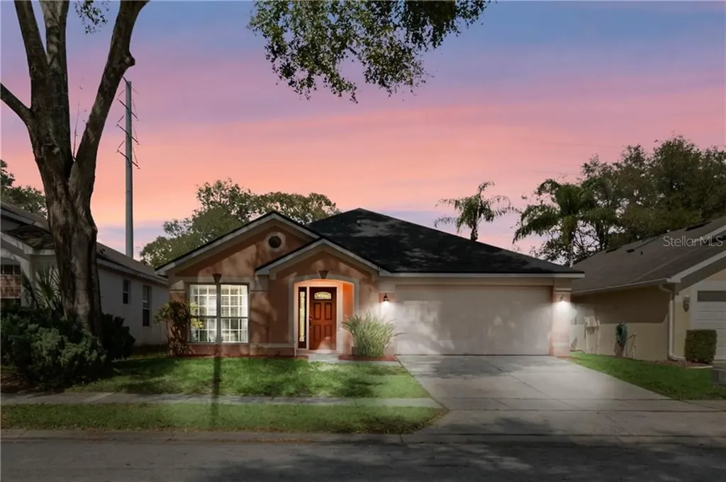 337 Hanging Moss Circle Lake Mary FL 32746