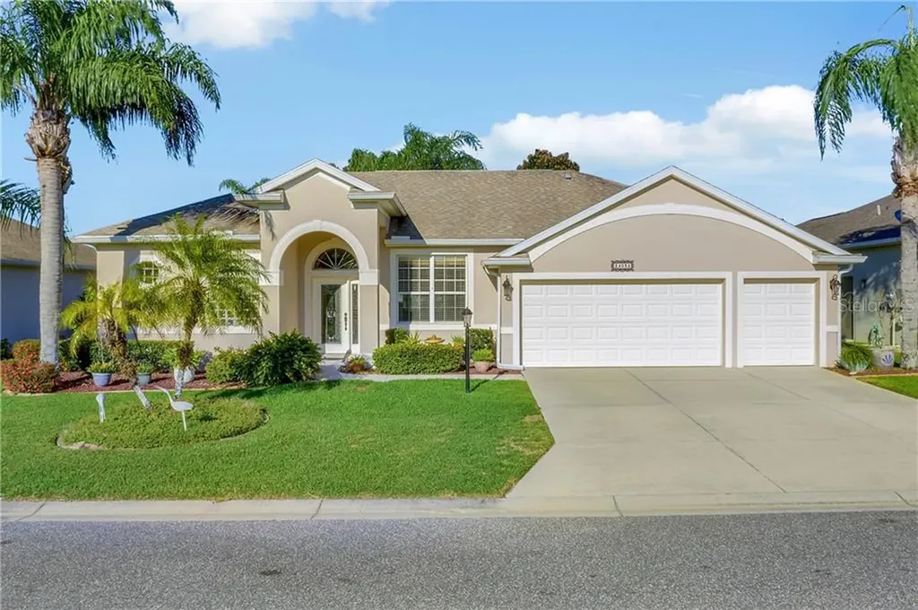 24034 Robinwood Street Leesburg FL 34748