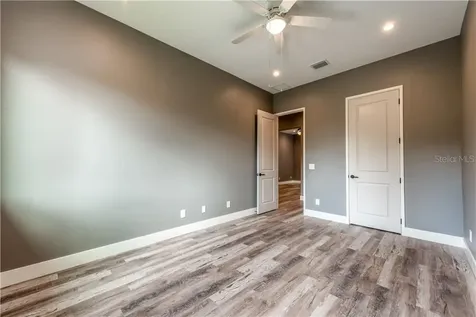1517 Cloverlawn Avenue Orlando FL 32806