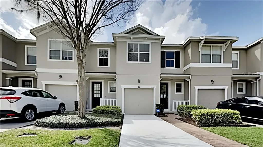 1930 Switch Grass Circle Ocoee FL 34761