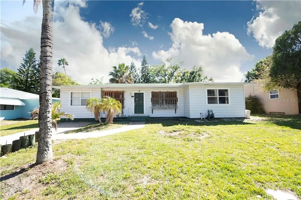 1325 Fairmont Street Clearwater FL 33755