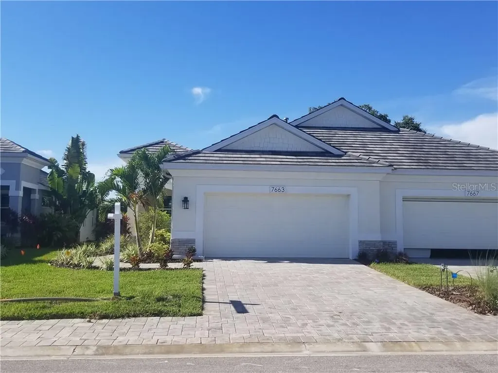 7663 Registrar Way Sarasota FL 34243