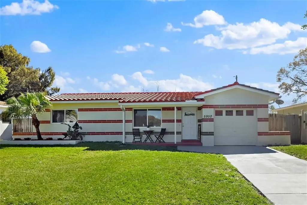 5950 43rd Avenue N St Petersburg FL 33709
