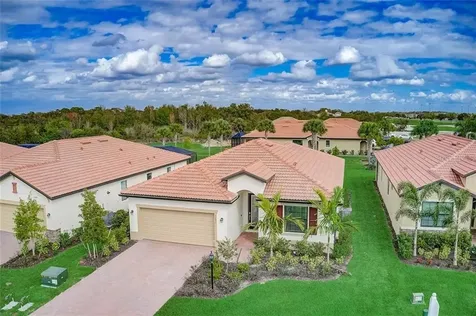 5131 Tobermory Way Bradenton FL 34211