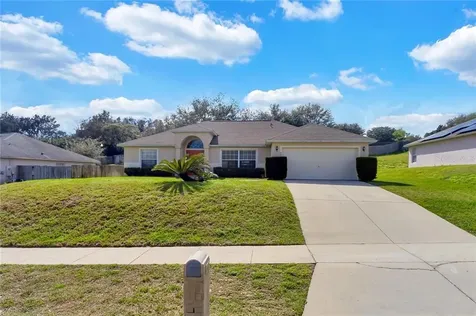 946 Lakeview Oaks Drive Minneola FL 34715