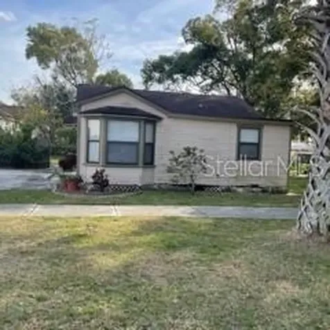 155 W Crystal Lake Avenue Lake Mary FL 32746