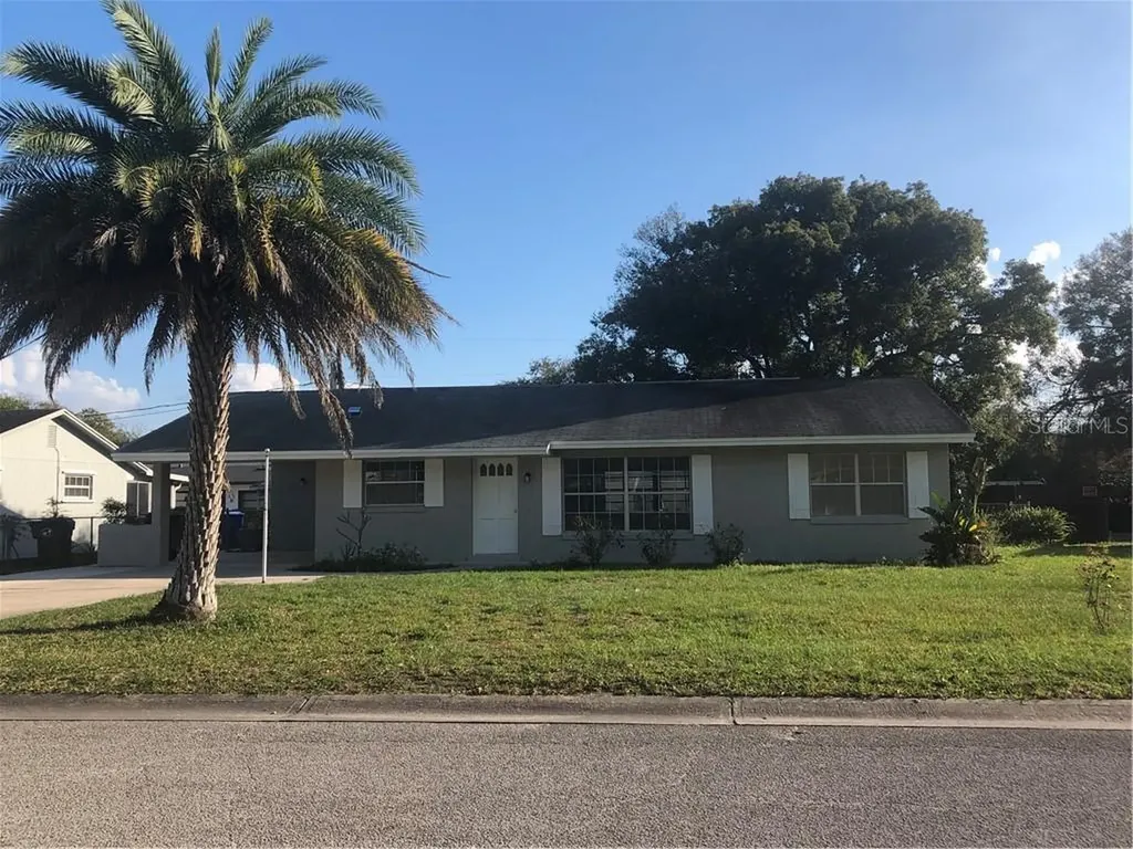 1112 Delaware Avenue Kissimmee FL 34744