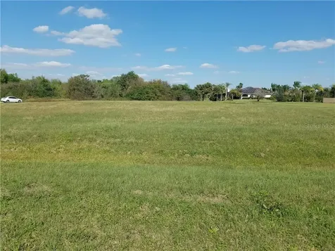 17620 Roanwood Court Parrish FL 34219