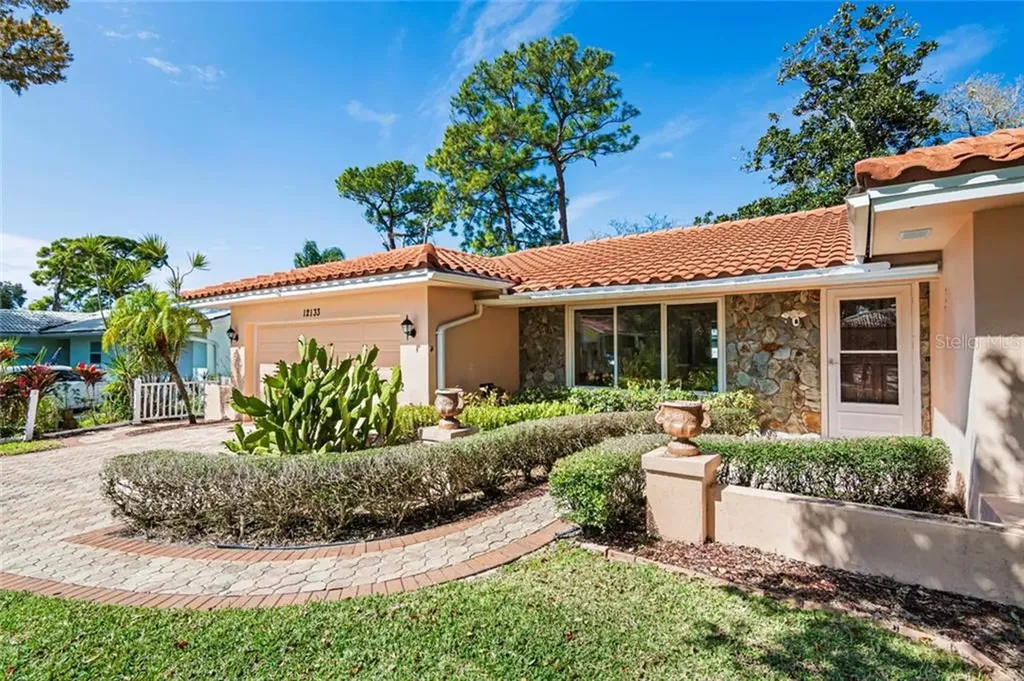 12133 69th Avenue Seminole FL 33772