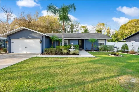 1967 Camelot Court SW Winter Haven FL 33880