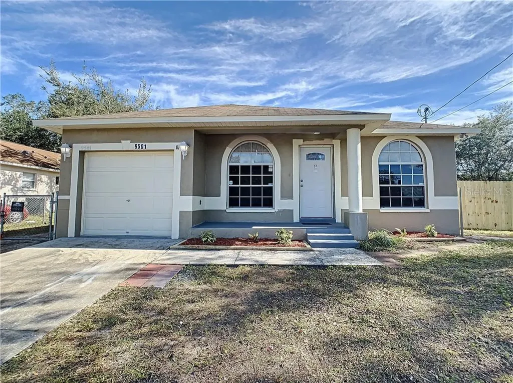9501 N Hyaleah Road Tampa FL 33617