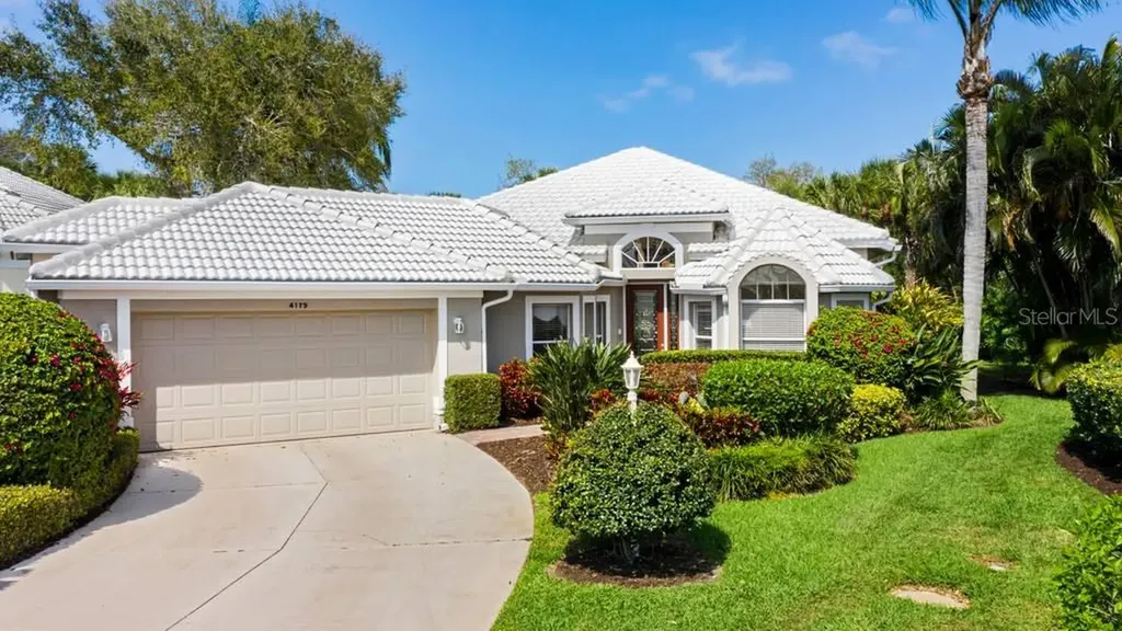 4179 Corte La Vista Sarasota FL 34238