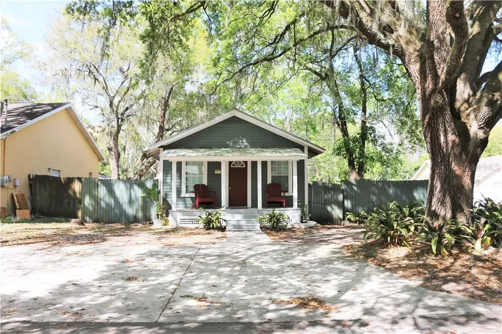 510 E Lee Street Plant City FL 33563