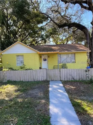 913 E Poinsettia Avenue Tampa FL 33612