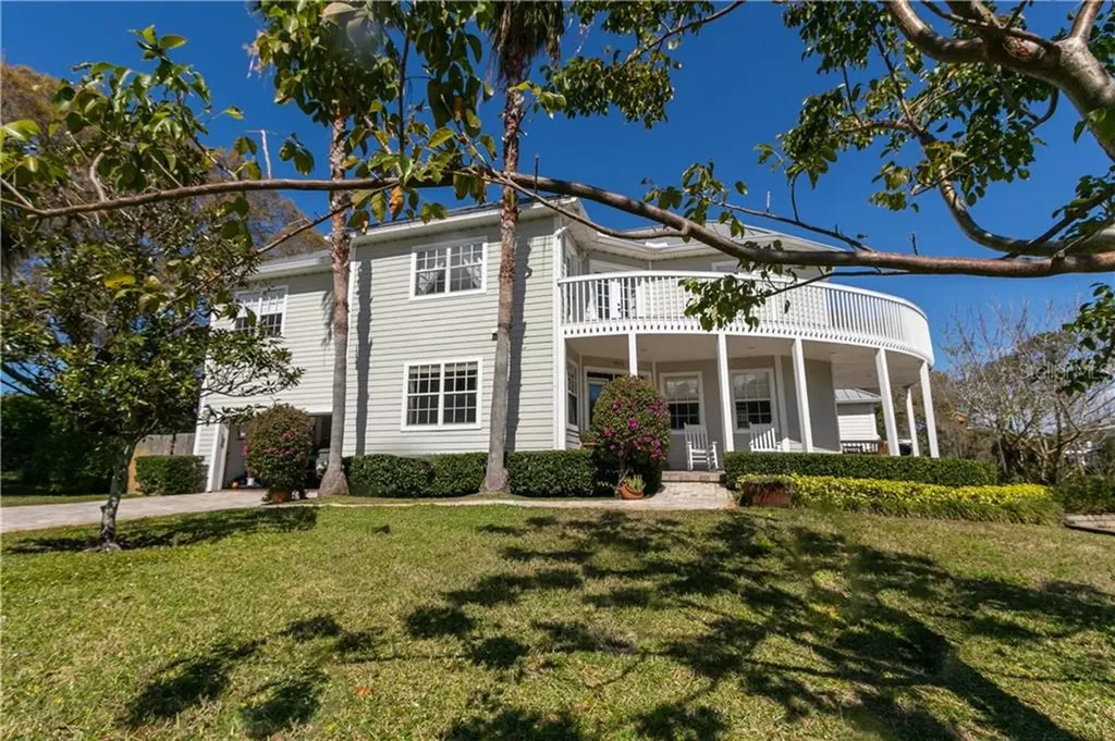 1532 Rosewood Street Clearwater FL 33755
