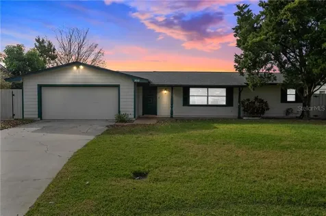 900 W Lake Holden Point Orlando FL 32805