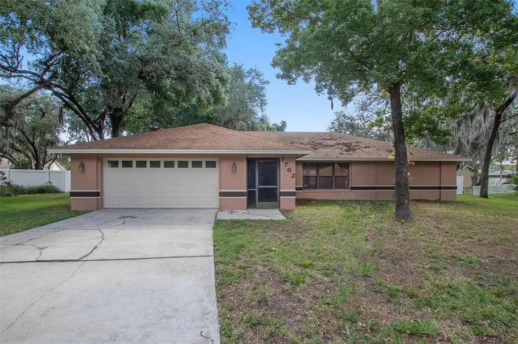 7762 Merrily Way Lakeland FL 33809