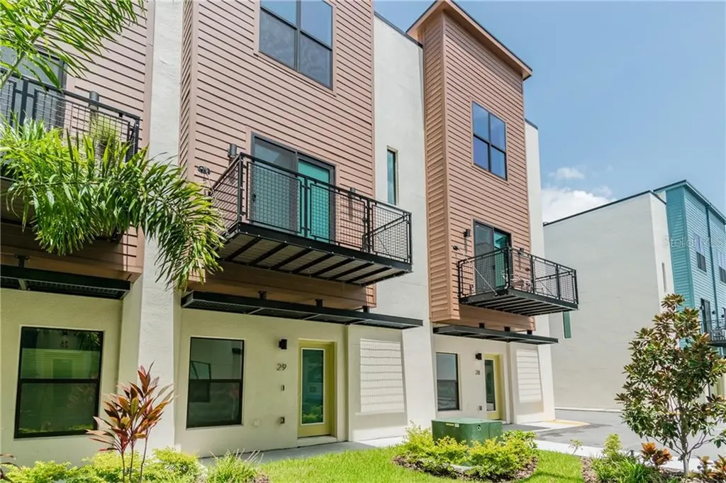 4810 W Mcelroy Avenue Tampa FL 33611