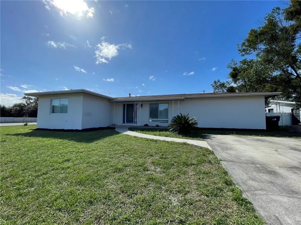 641 Hager Court Deltona FL 32725