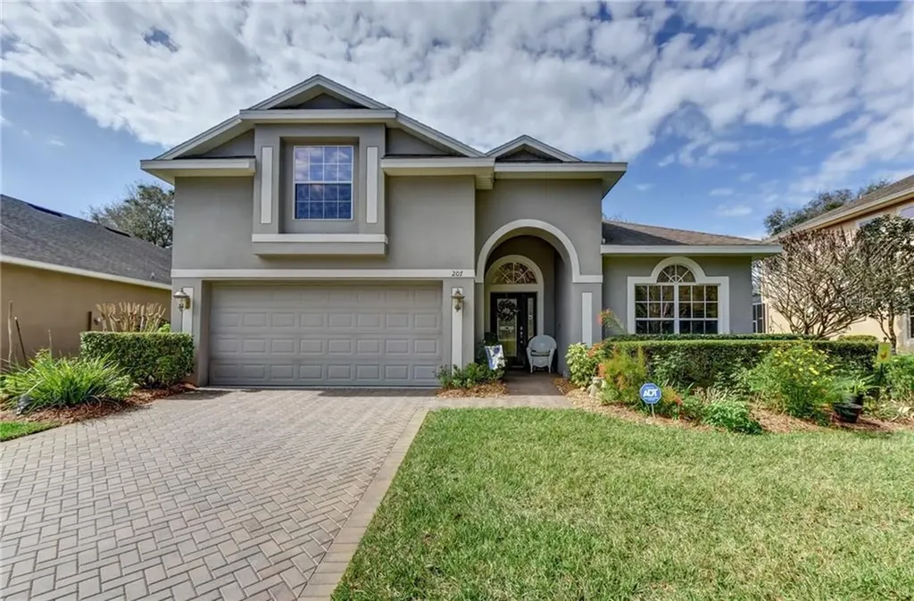 207 Homestretch Boulevard Deland FL 32724