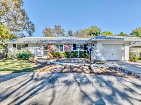 1207 Santiago Drive Bradenton FL 34209