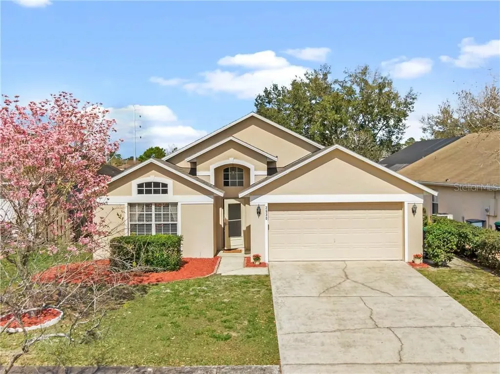 2930 Moorcroft Court Orlando FL 32817