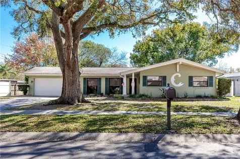 2275 Glenmoor Road N Clearwater FL 33764