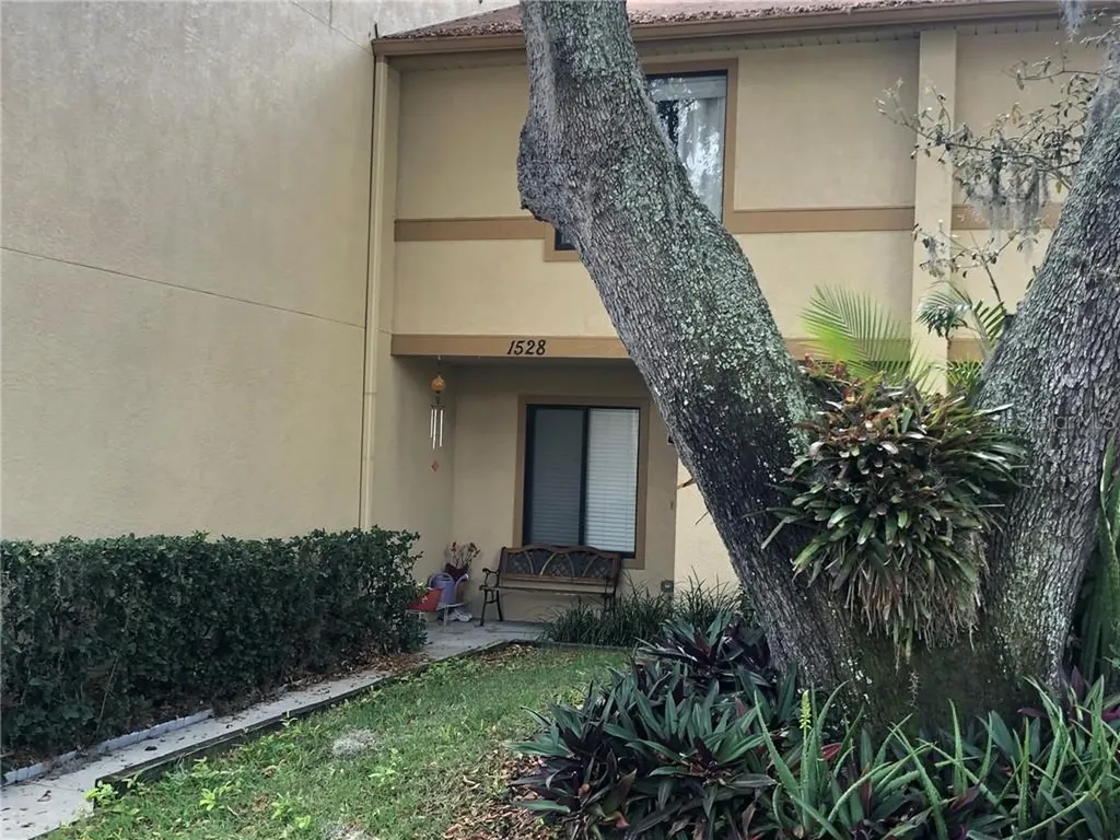 1528 Highland Ridge Circle Brandon FL 33510