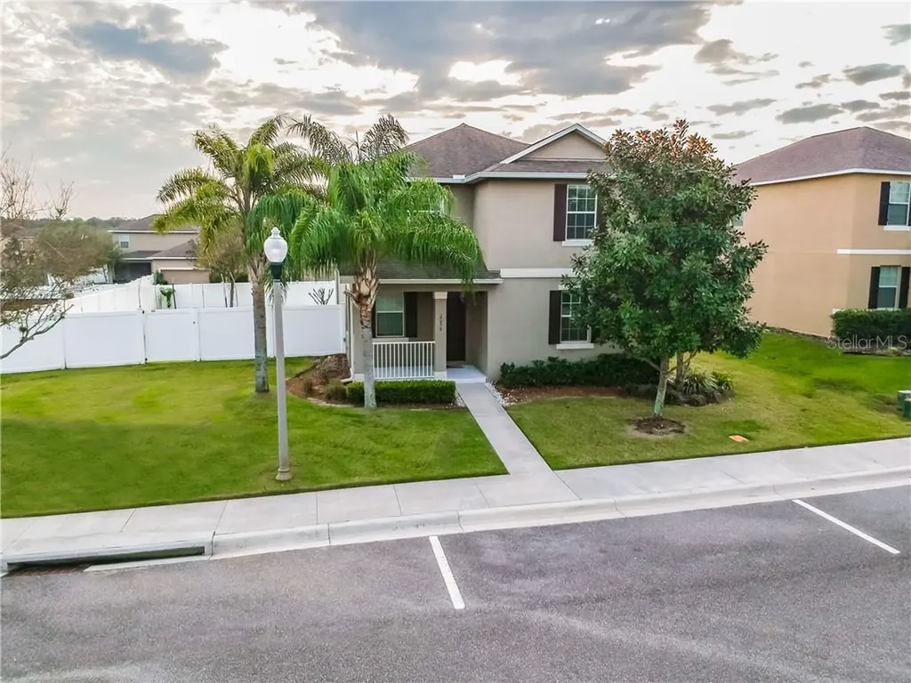 2056 Lynah Avenue Apopka FL 32703
