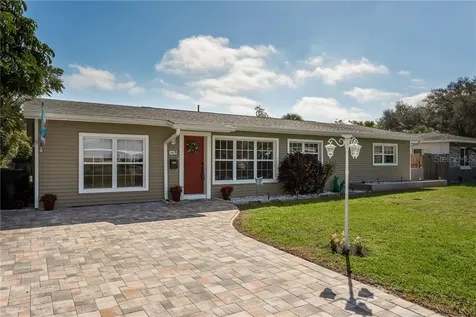 3181 66th Way N St Petersburg FL 33710