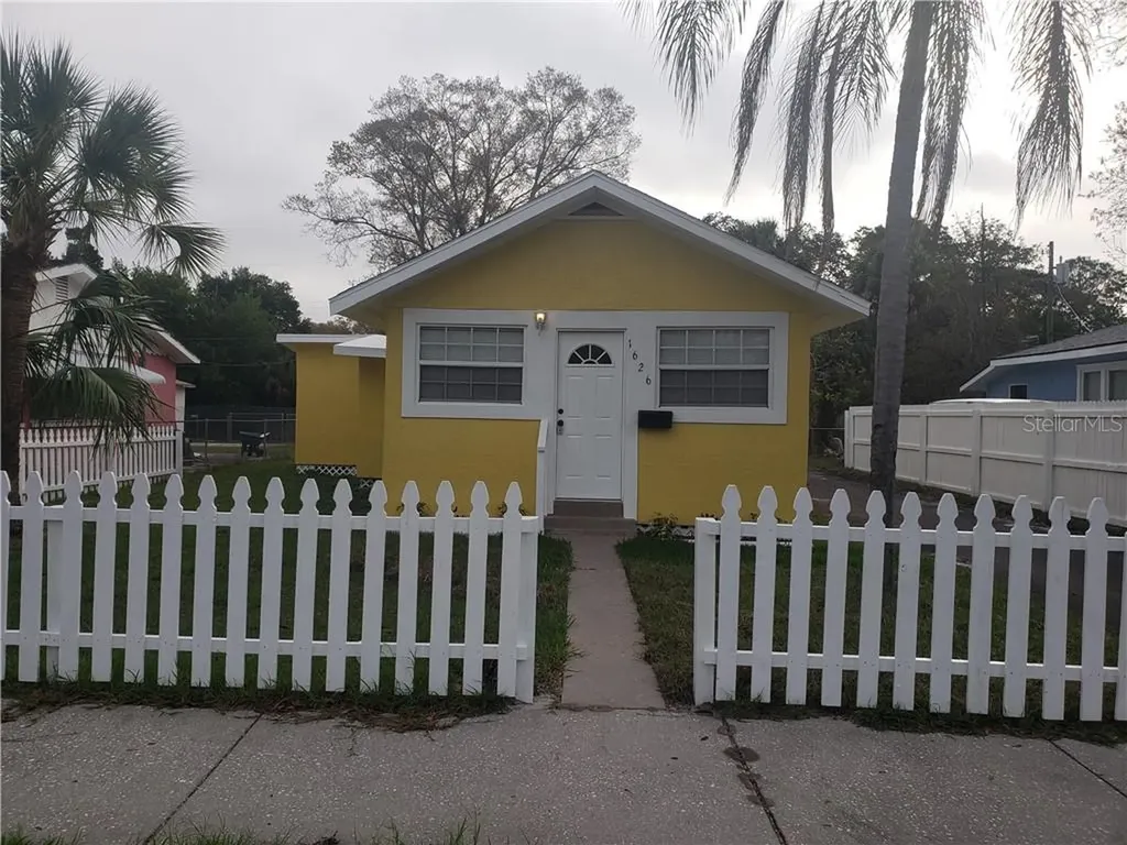 1626 40th Street S St Petersburg FL 33711