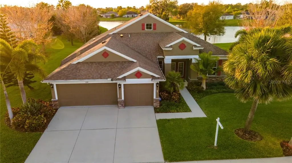 204 Royal Bonnet Drive Apollo Beach FL 33572