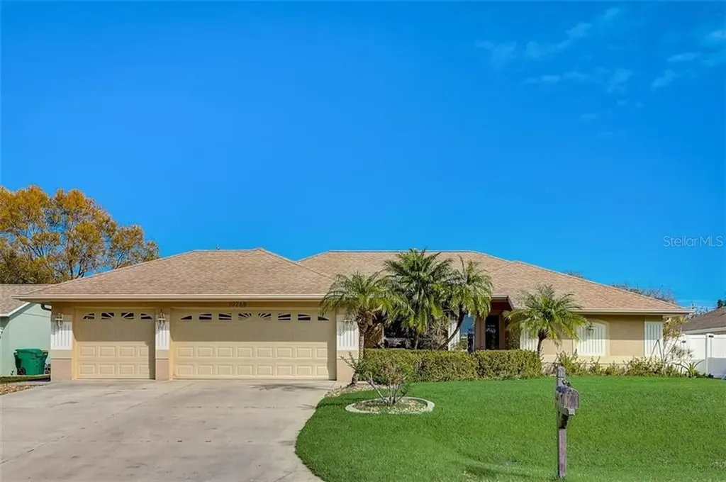10268 Alexandria Avenue Englewood FL 34224