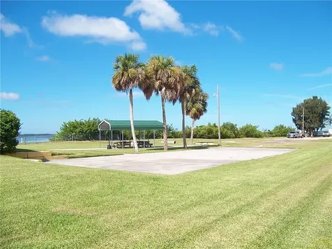 4016 5th Avenue W Palmetto FL 34221