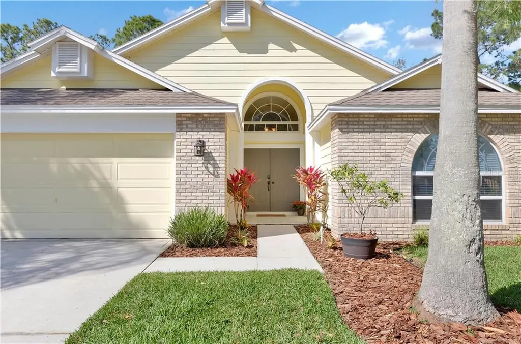 9077 Quail Creek Drive Tampa FL 33647