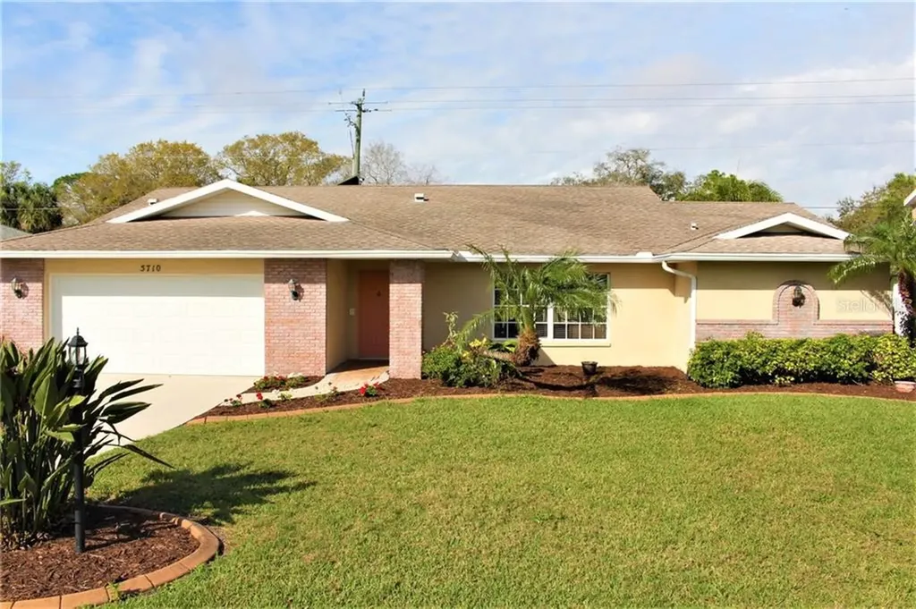 5710 39th Street Circle E Bradenton FL 34203