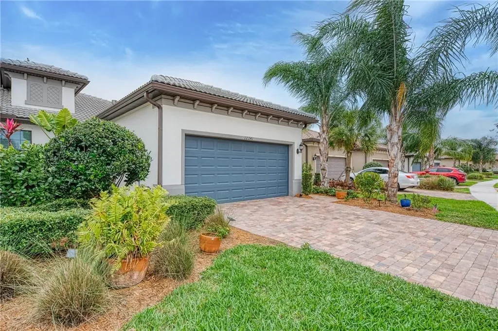 12241 Marsh Pointe Road Sarasota FL 34238