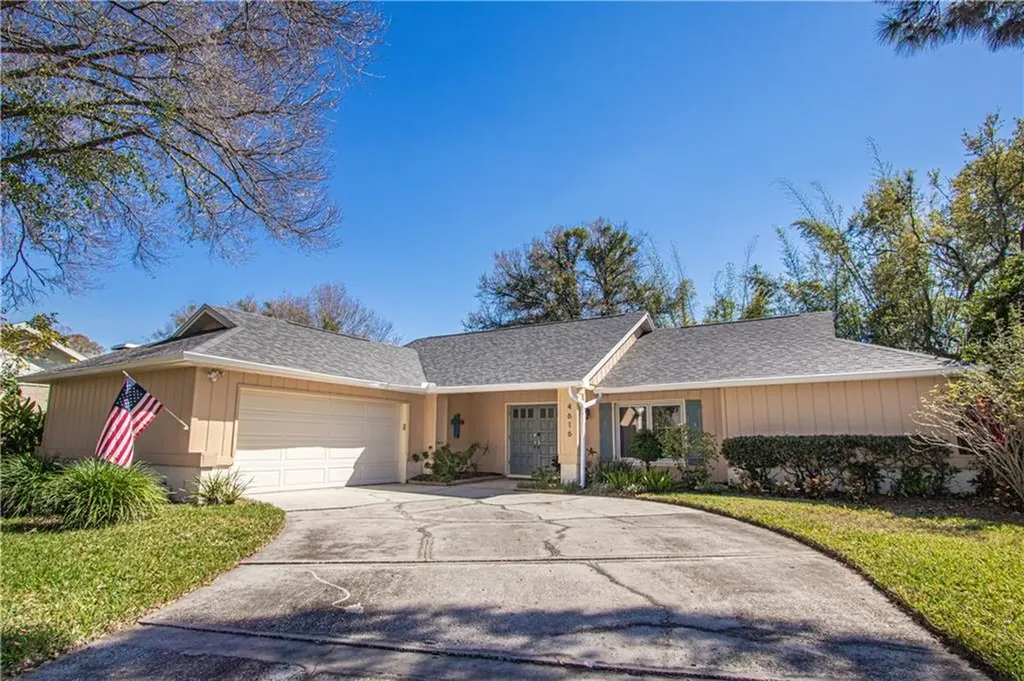4616 Old Saybrook Avenue Tampa FL 33624