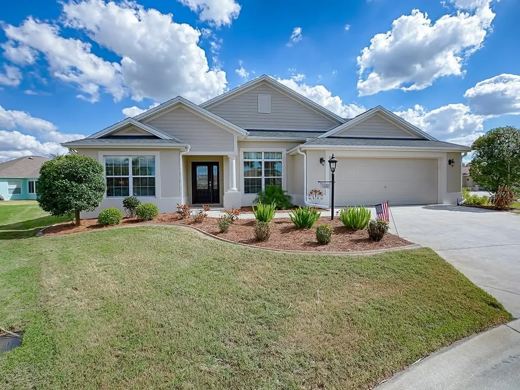 2053 Larkwood Court The Villages FL 32162