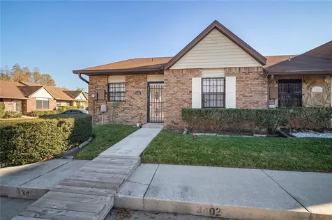 3402 Sunrise Villas Court S Tampa FL 33614