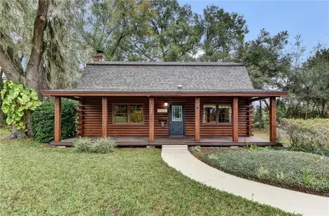 3201 N Woodland Boulevard Deland FL 32720