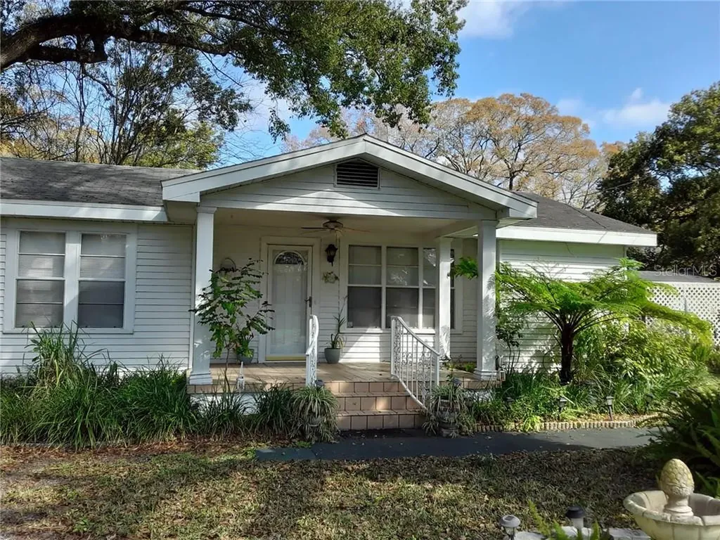 2523 W Bird Street Tampa FL 33614